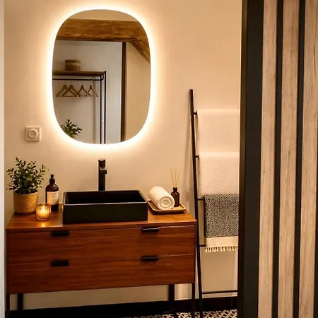 Maison Tartage - Break In Apartamento
