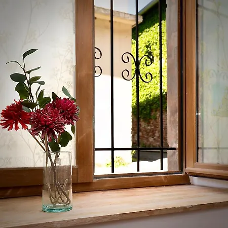 Maison Tartage - Break In Apartamento *